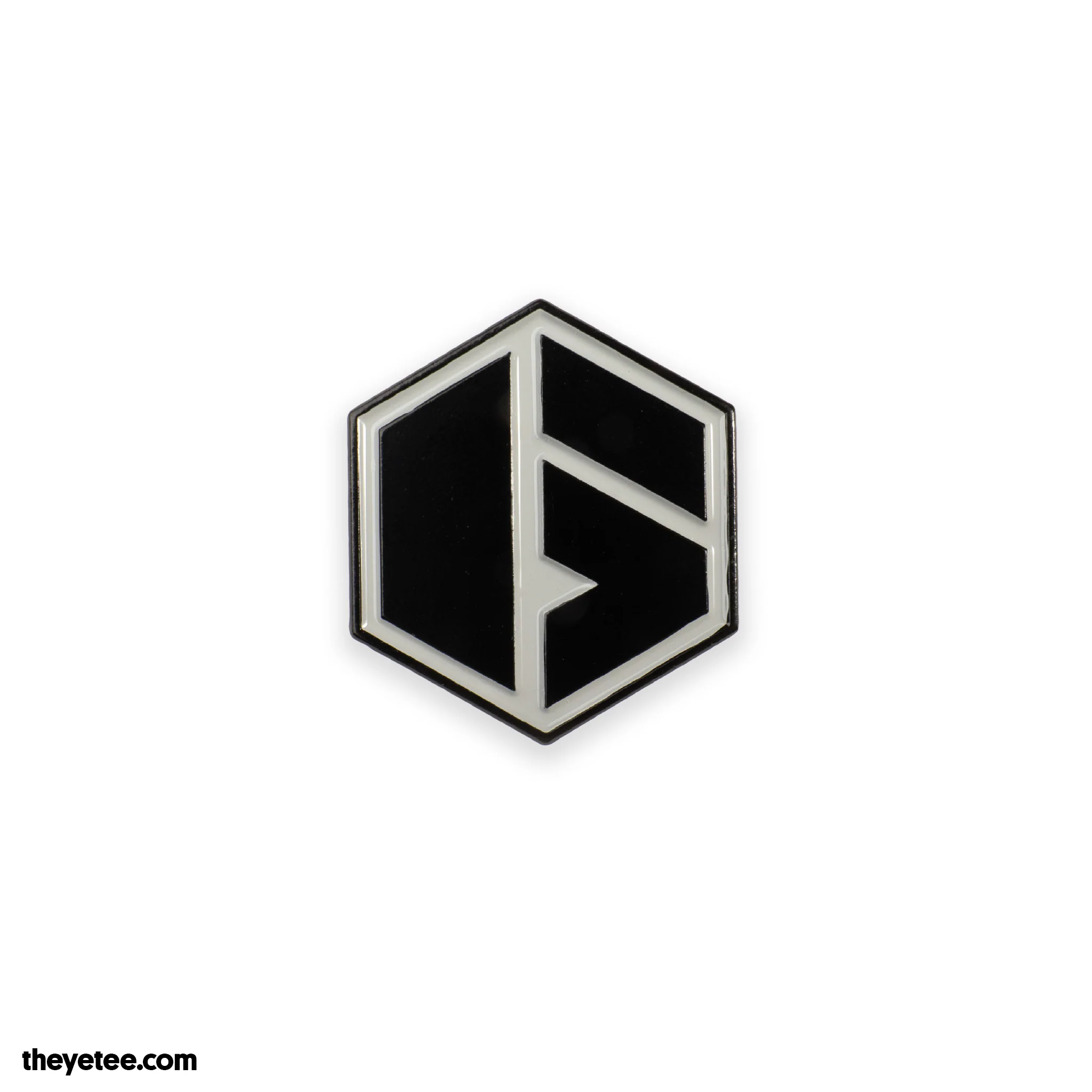 Street Fighter 6 Logo Pin - Image 4